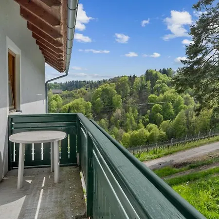 アパート Maximilian