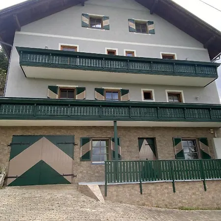 アパート Maximilian ガムリッツ